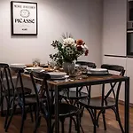 Le Pozzi, Parking Privé Plein Centre Bergerac