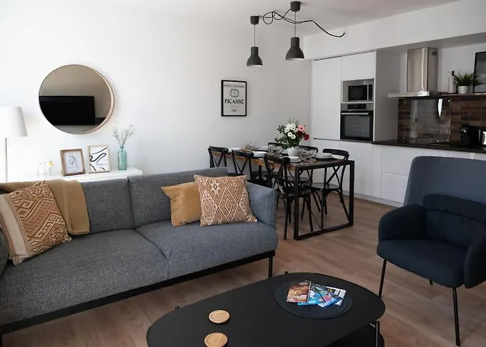 Le Pozzi, Parking Prive Plein Centre Bergerac